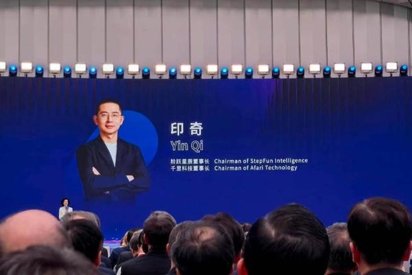 围绕黑白体育APP，黑白体育持续打磨更优质的服务。 - 黑白体育